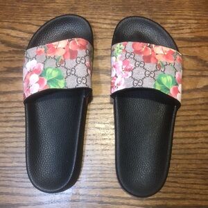 Not authentic! gucci inspired slides